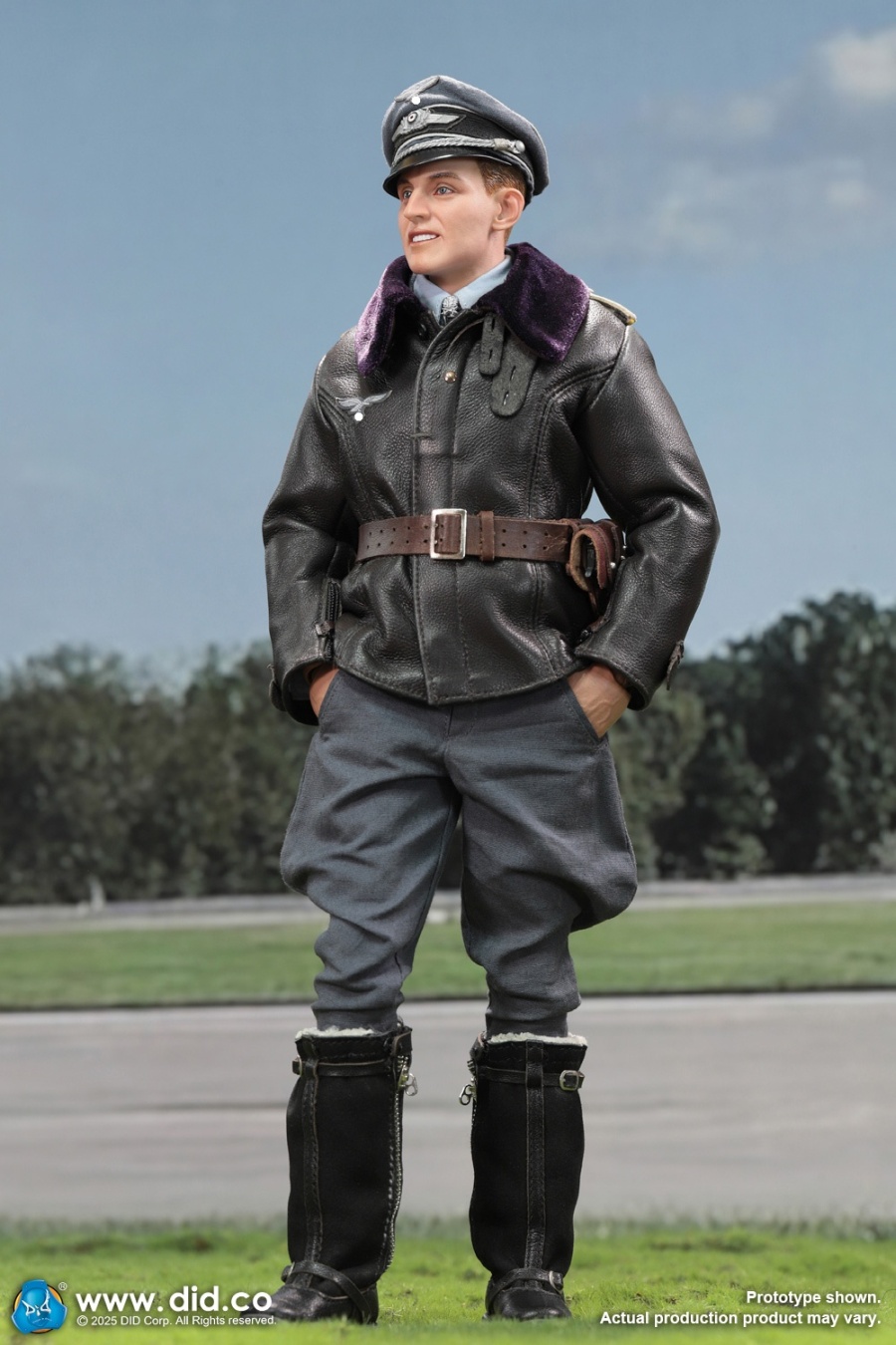 Erich Hartmann - WWII German Luftwaffe Ace Pilot - in 1/6 scale Erich Hartmann - WWII German Luftwaffe Ace Pilot - in 1/6 scale